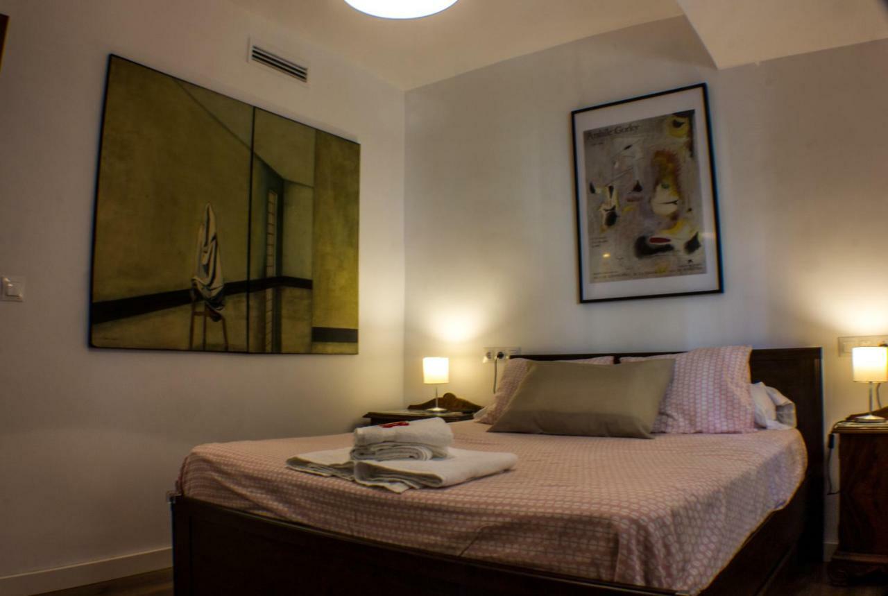 شقة غرناطة  في Apartamento Del Pintor | Santiago المظهر الخارجي الصورة